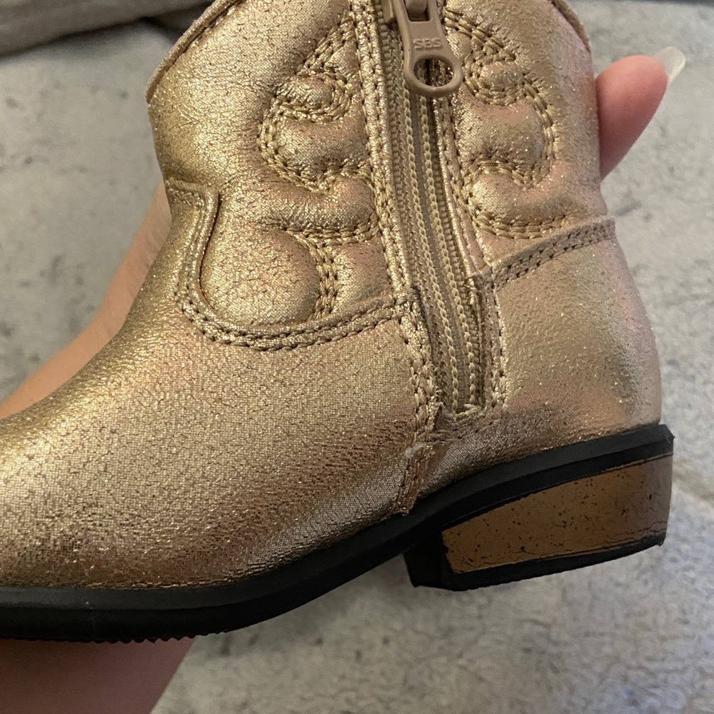 Cat & Jack Gold Kids Boots - Picture 6 of 6